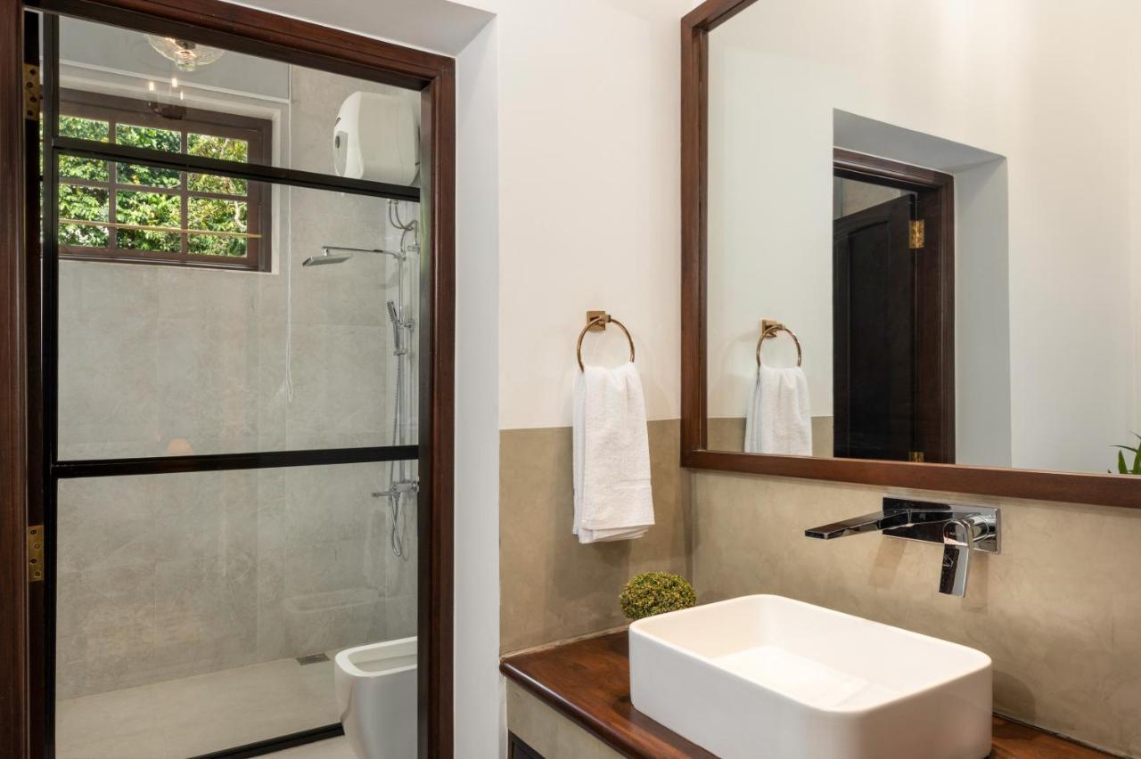 The Grand Walawwa Hotel Pinnawala  Ngoại thất bức ảnh
