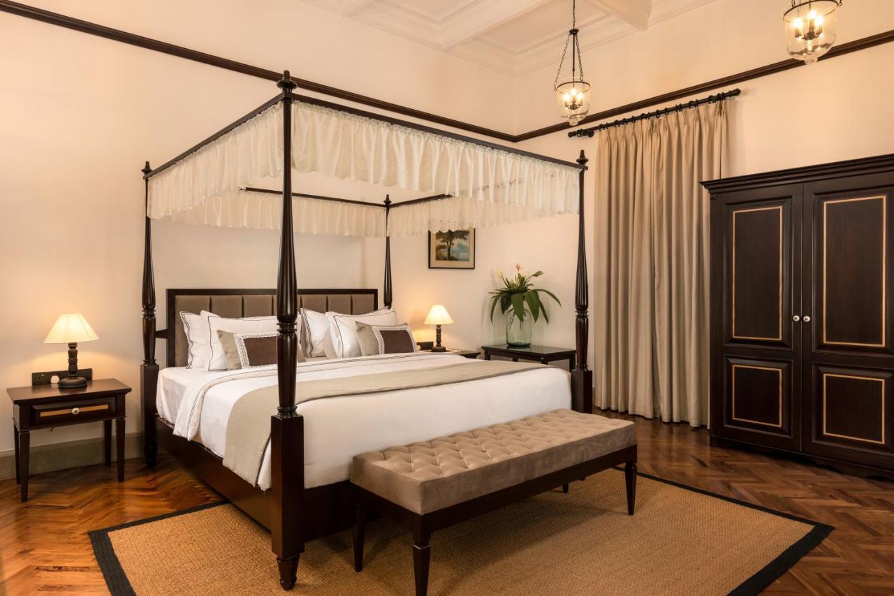 The Grand Walawwa Hotel Pinnawala  Ngoại thất bức ảnh