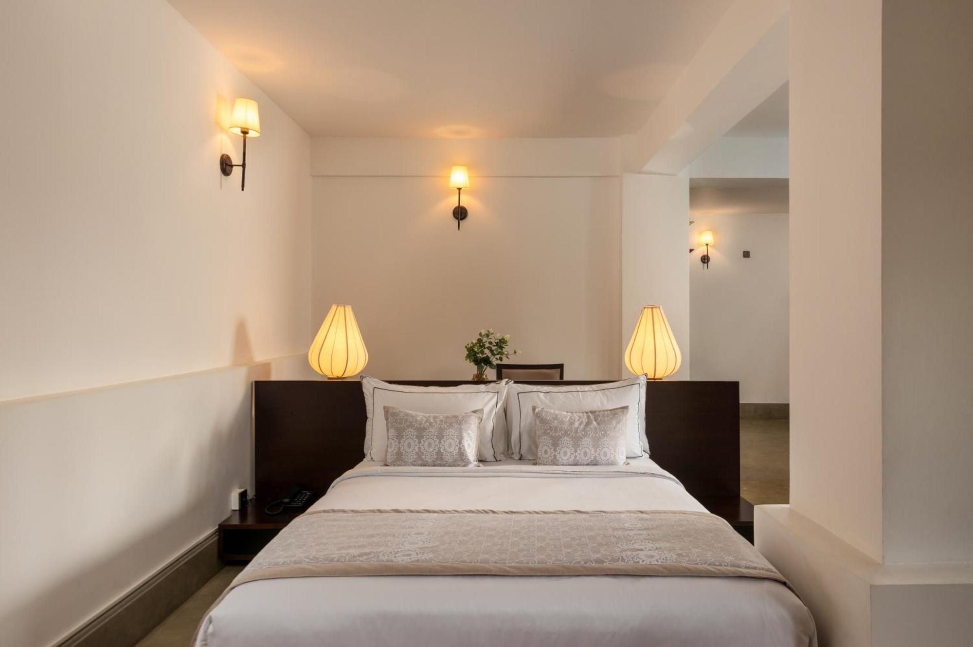 The Grand Walawwa Hotel Pinnawala  Ngoại thất bức ảnh